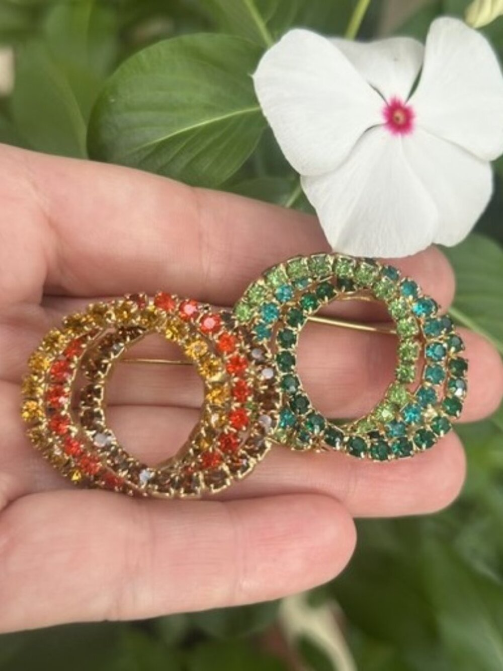 RHINESTONE Multi-Color Circle Gold BROOCHES – 2 LOT